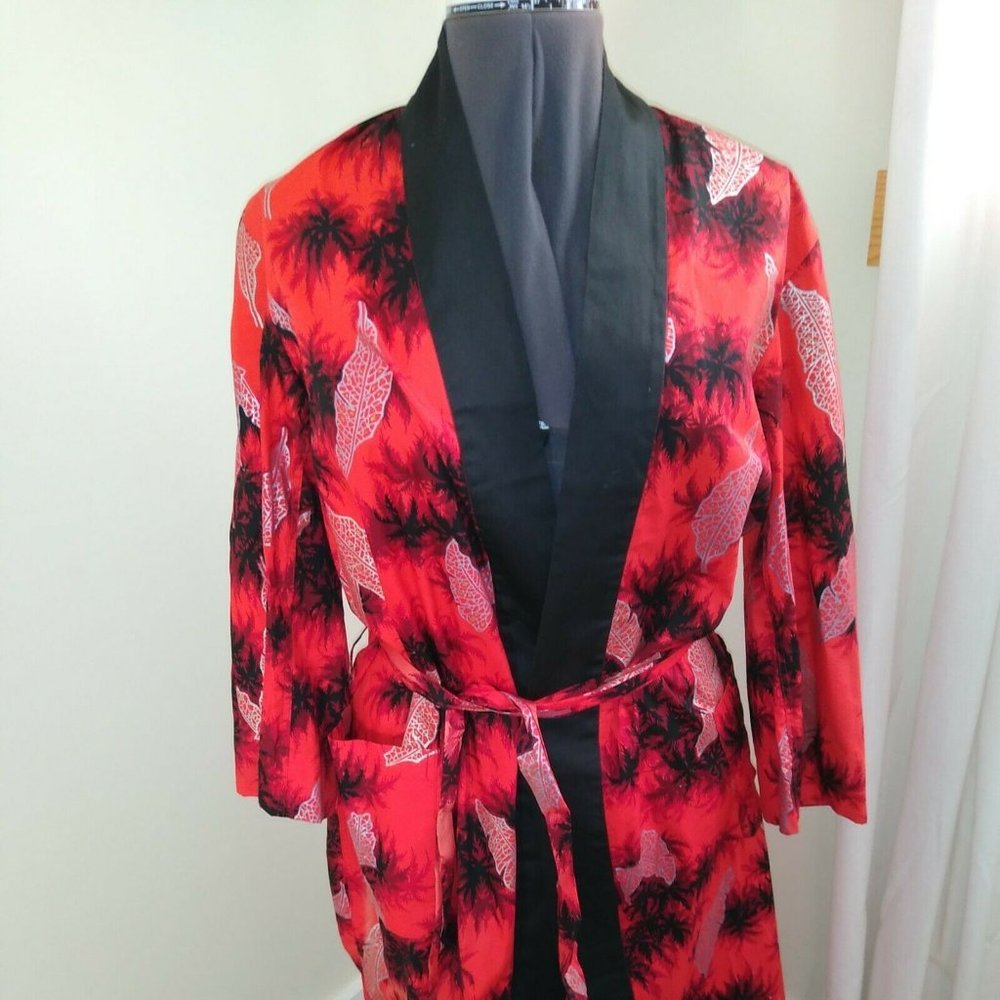Vintage Manu Kai Hawaiian Robe NWT